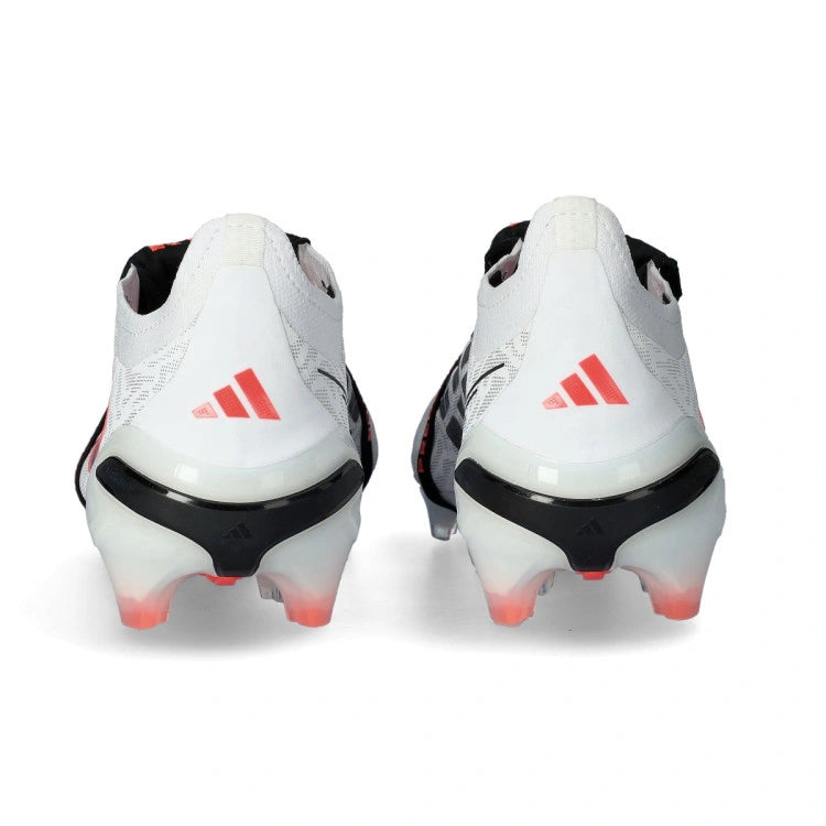 Predator Elite Fold-over Tongue FG Chaos vs Control
