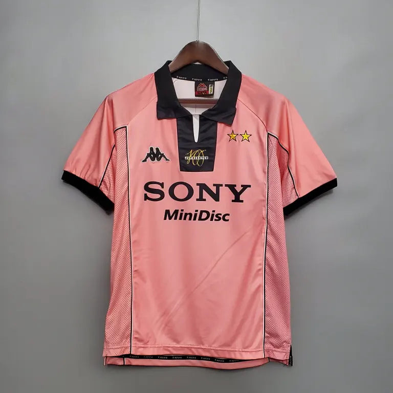 1997-1998 Juventus Away Retro Kit