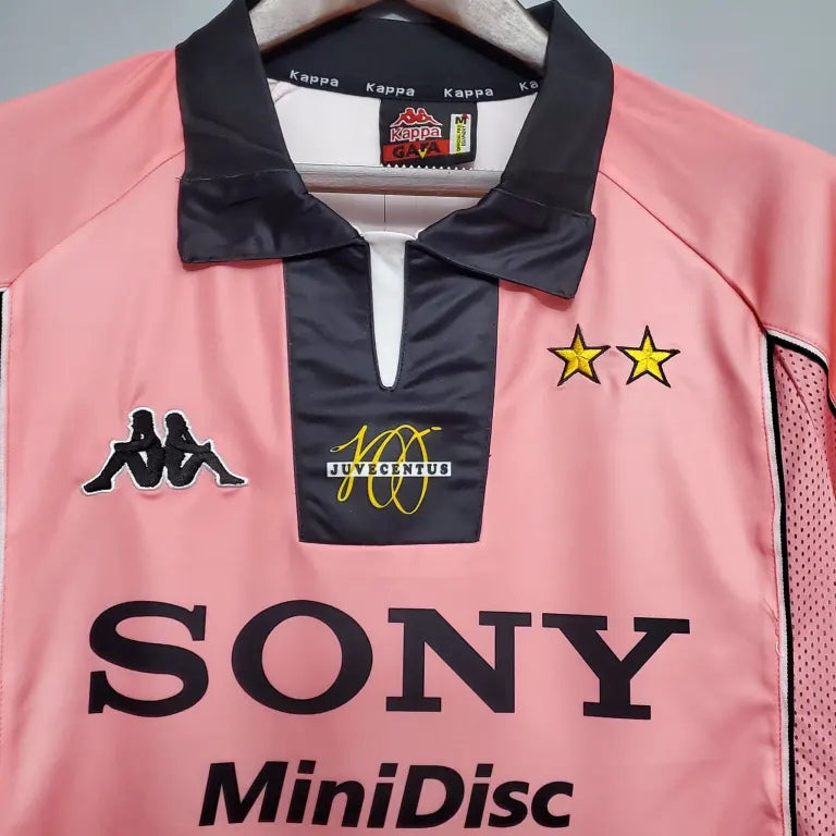 1997-1998 Juventus Away Retro Kit